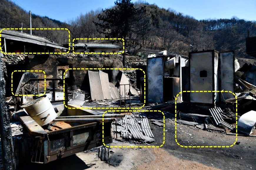 2025년 4월2일 경북 안동의 한 산불피해마을의 모습과 석면오염 우려지점 표시
